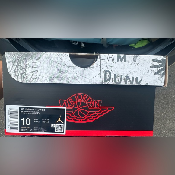 NEVER WORN! 
NIKE AIR JORDAN 1 LOW SE - Picture 8 of 8